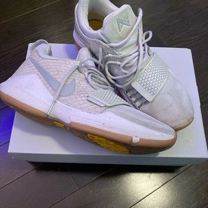 Lebron James Basketball Shoes Nike